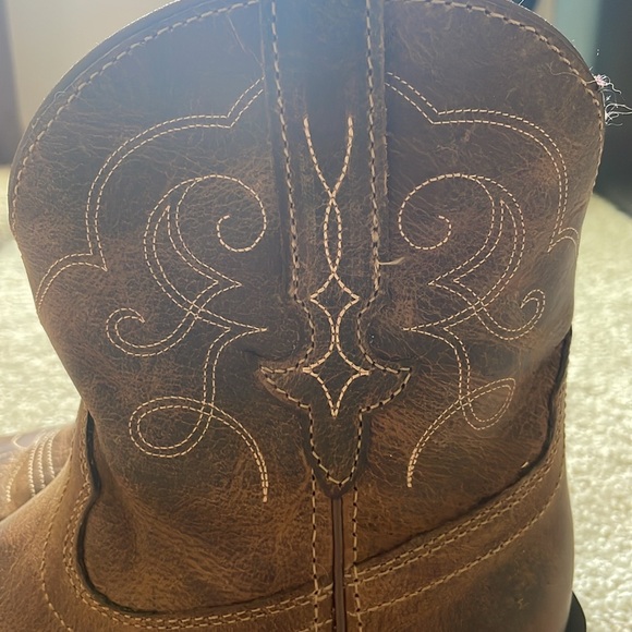 ORIGINAL JUSTIN WOMEN'S CHELLIE WESTERN BOOTIES - SQUARE TOE - Picture 4 of 5